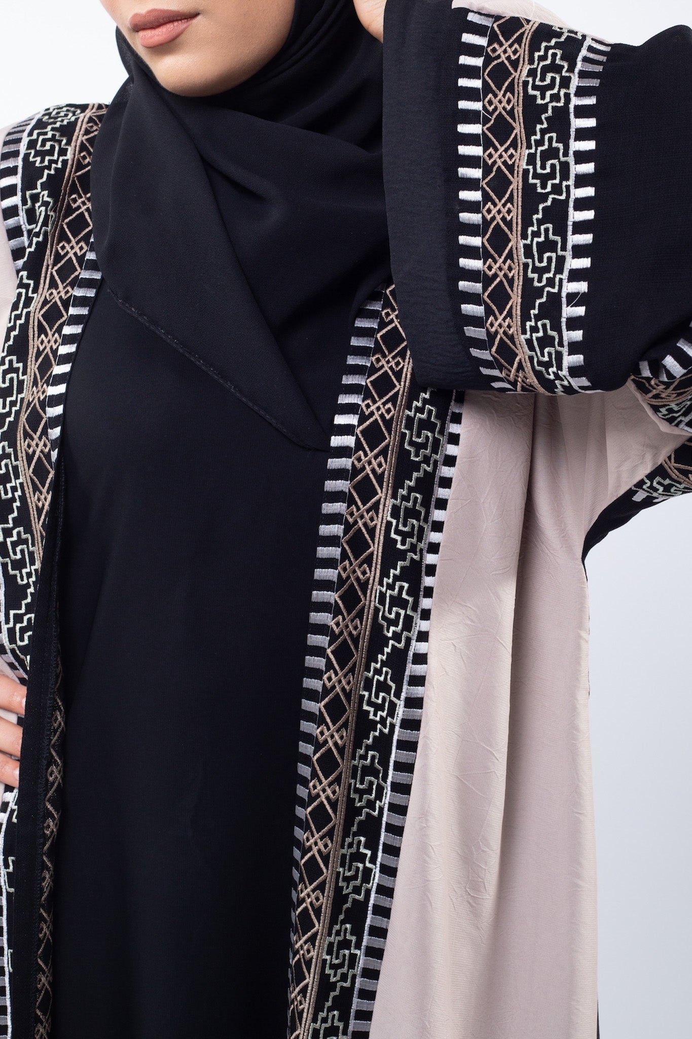 Dual Tone Aztec Print Co-Ord Open Abaya (Pre-order Despatch November 20th 2025)