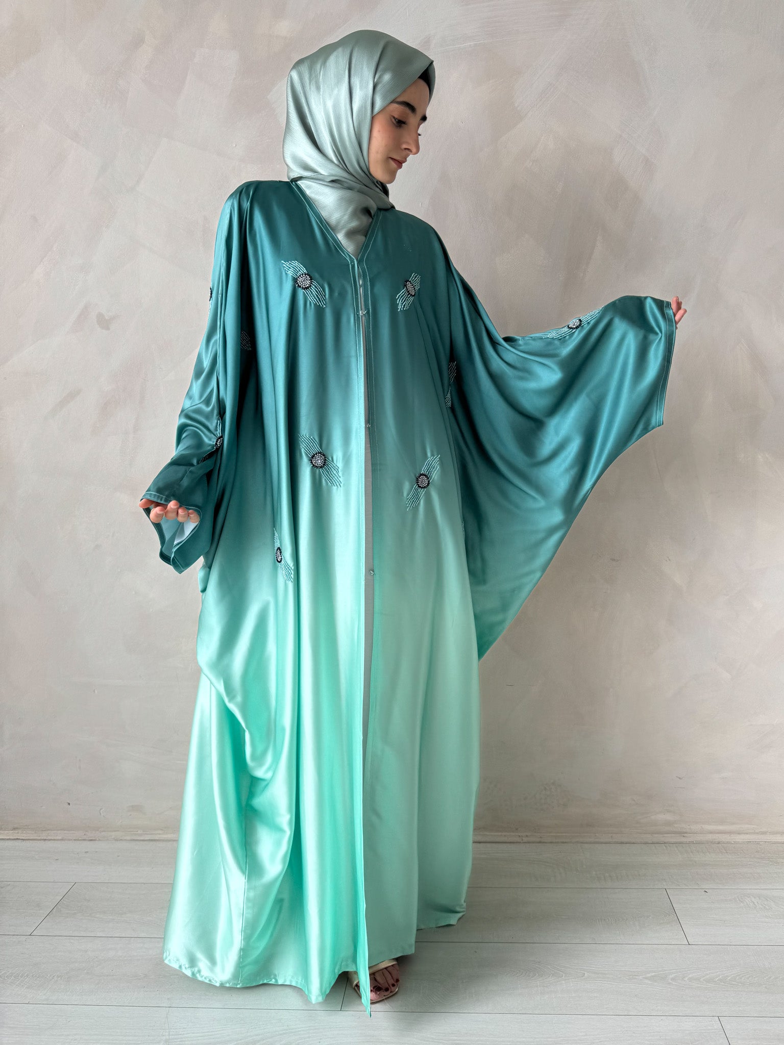 Green Gradient Satin Ombre Open Farasha