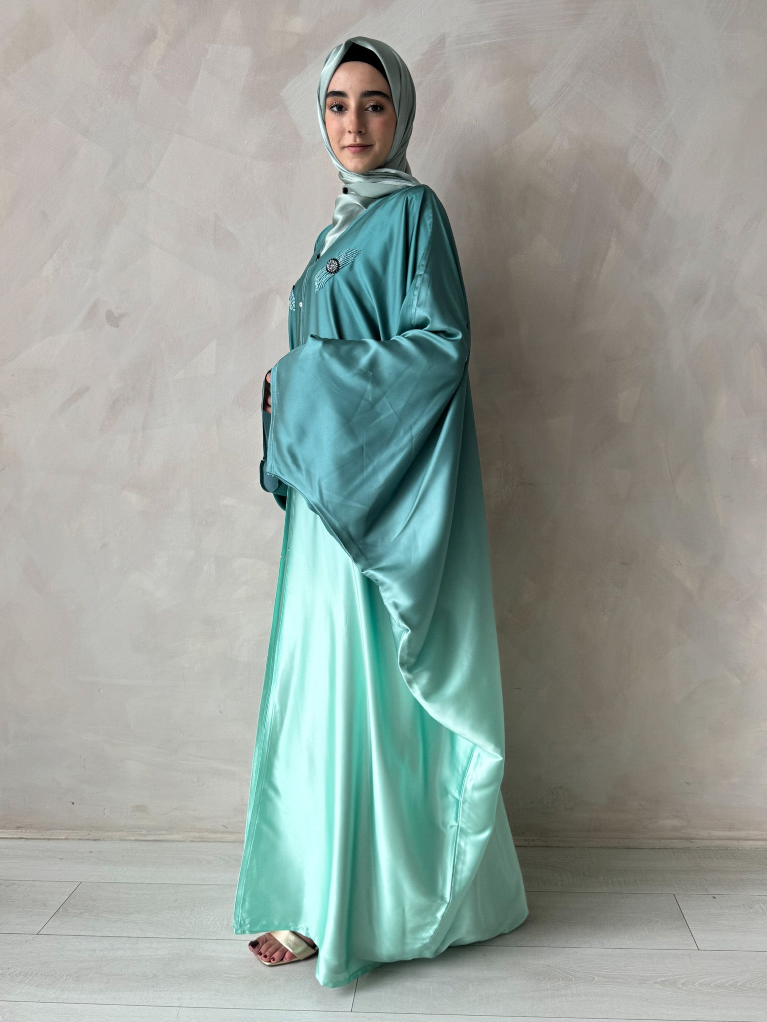 Green Gradient Satin Ombre Open Farasha