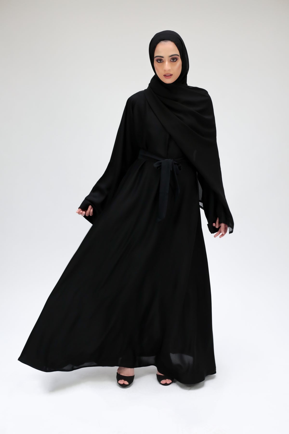 Black Umbrella Cut Closed Abaya